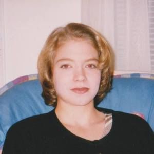 Meet your Posher, Eva